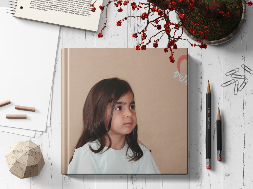 אלבום דיגיטלי מעוצב על מוקאפ